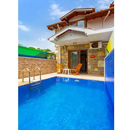 Willa Bercu Paradise *